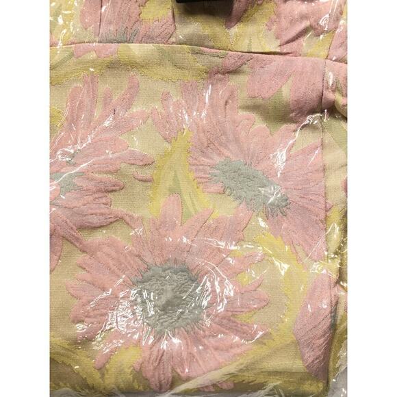 Lulu's Banquet Invitation Dress Floral Jacquard Off The Shoulder NWT S - Picture 5 of 7